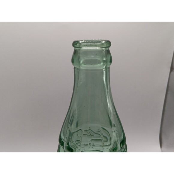Vintage Coca Cola 6 1/2 oz. Green Glass Bottle Wilmington De W/ Cap 64-15 - Picture 5 of 11
